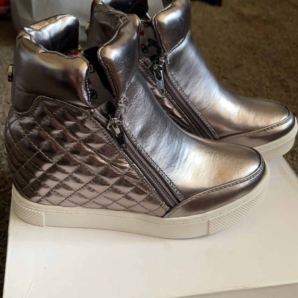 Steve Madden